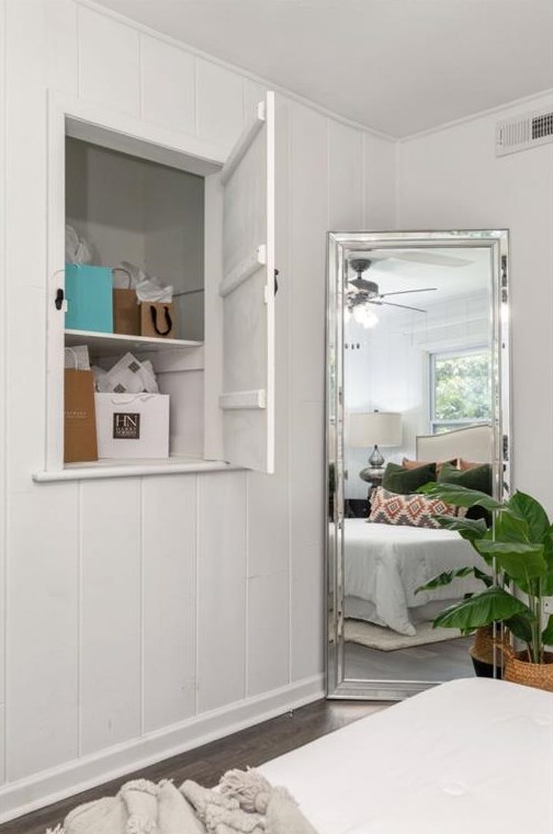 2052 Shamrock Dr, Decatur GA  30032-5953 exterior