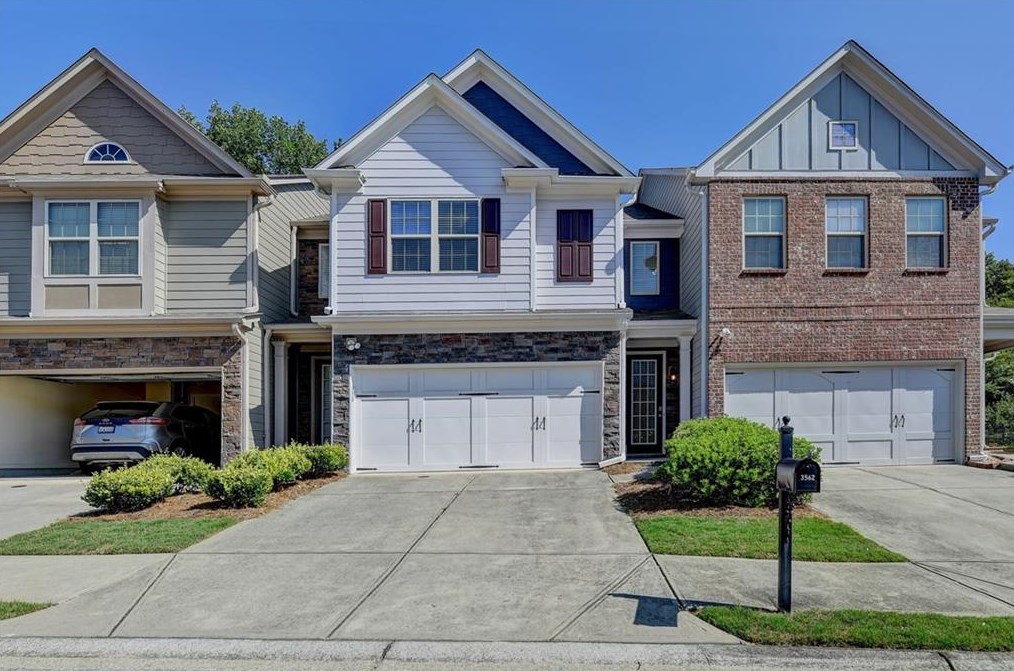 3562 Brockenhurst Dr, Buford, GA 30519-4689