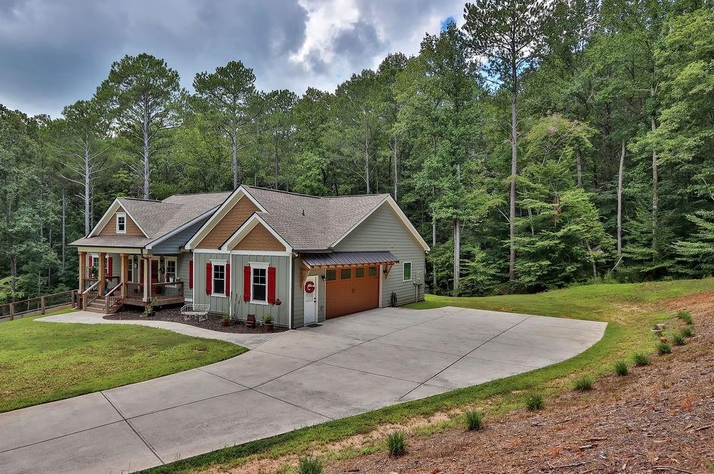 2315 Flatbottom Rd, Ball Ground, GA 30107