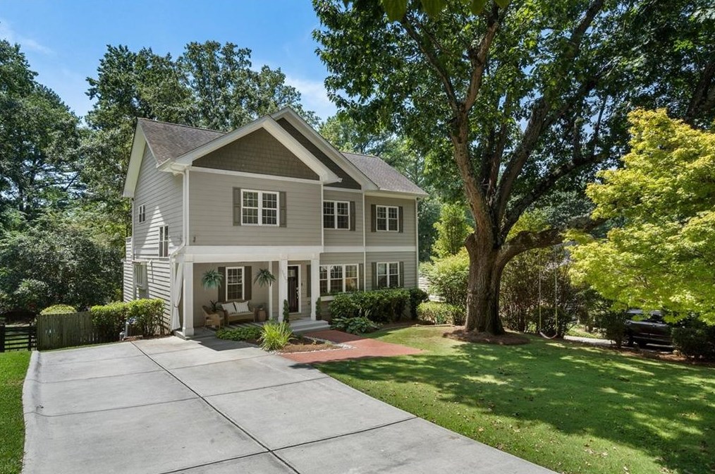 1117 Country Ln, Atlanta, GA 30324-4519