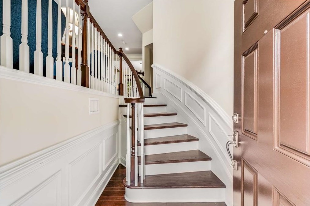 1006 Montview Walk, Decatur, GA 30033