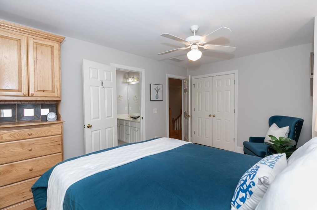 2493 Manor Walk, Decatur GA  30030-1654 exterior