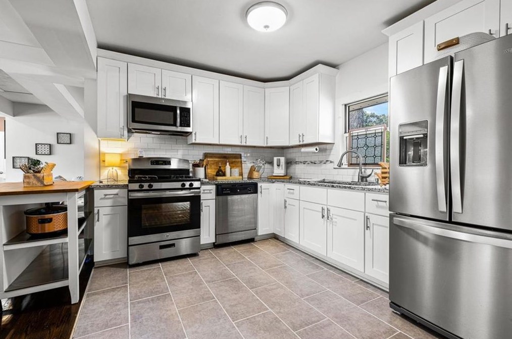 2177 2nd Ave, Decatur GA  30032 exterior