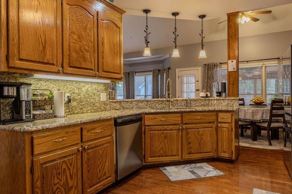 44 Amberwood Trl, Rome GA  30165-9782 exterior