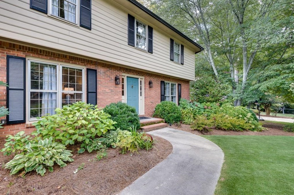 4057 Briarglade Way, Atlanta, GA 30340-5111