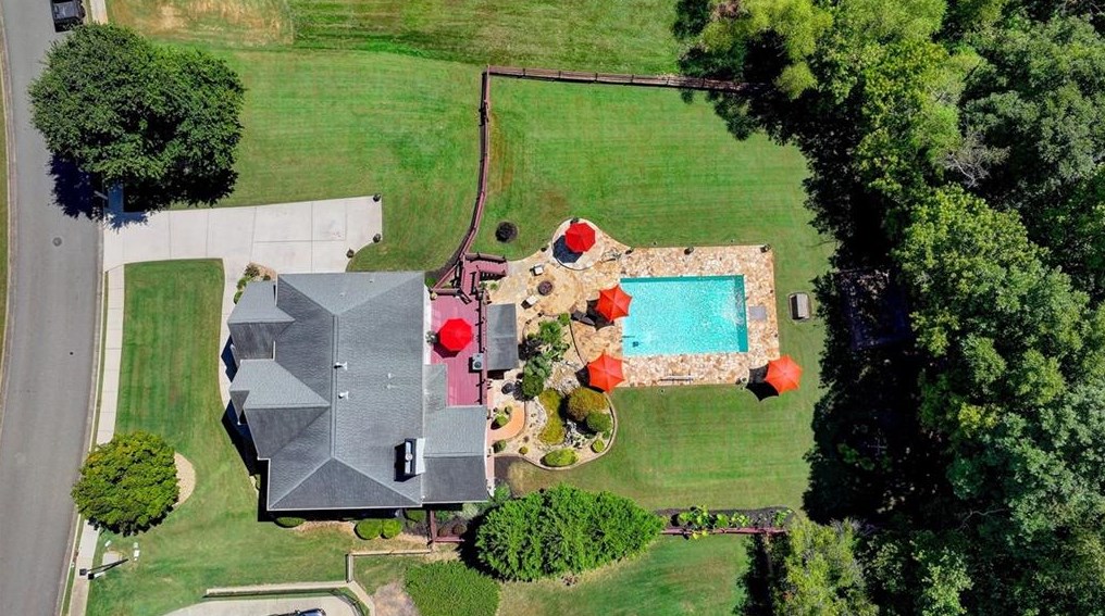 5220 Glenhaven Dr, Cumming, GA 30041-3923