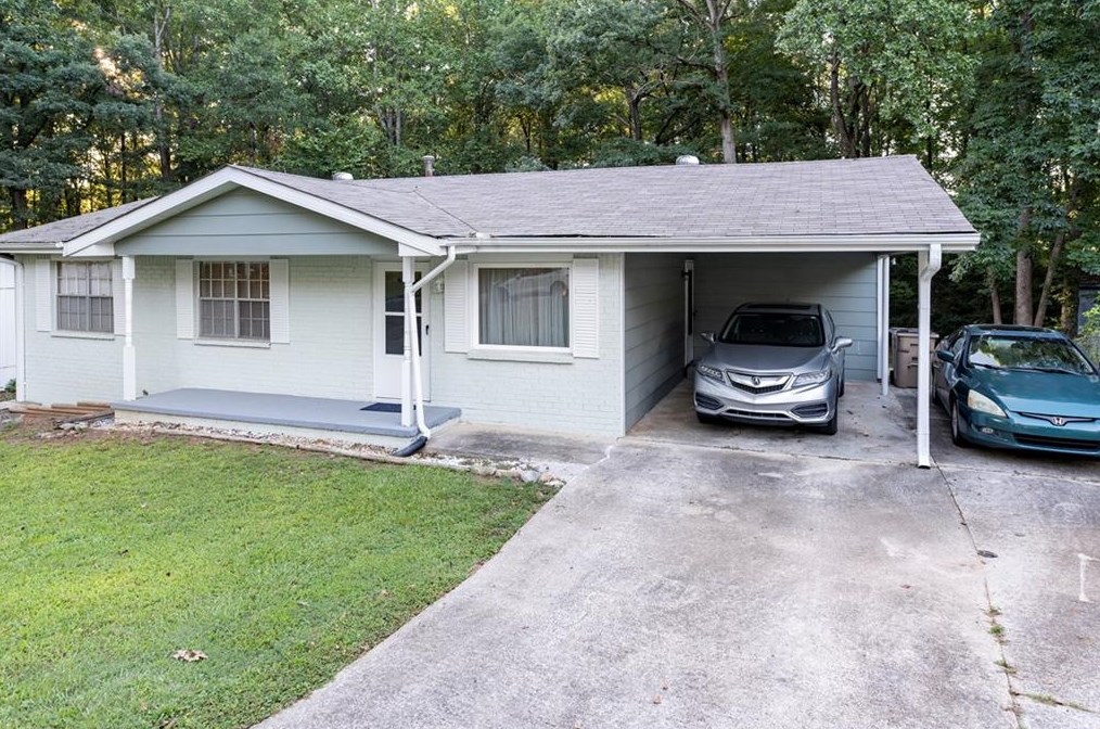 6617 Cambridge Dr, Rex, GA 30273