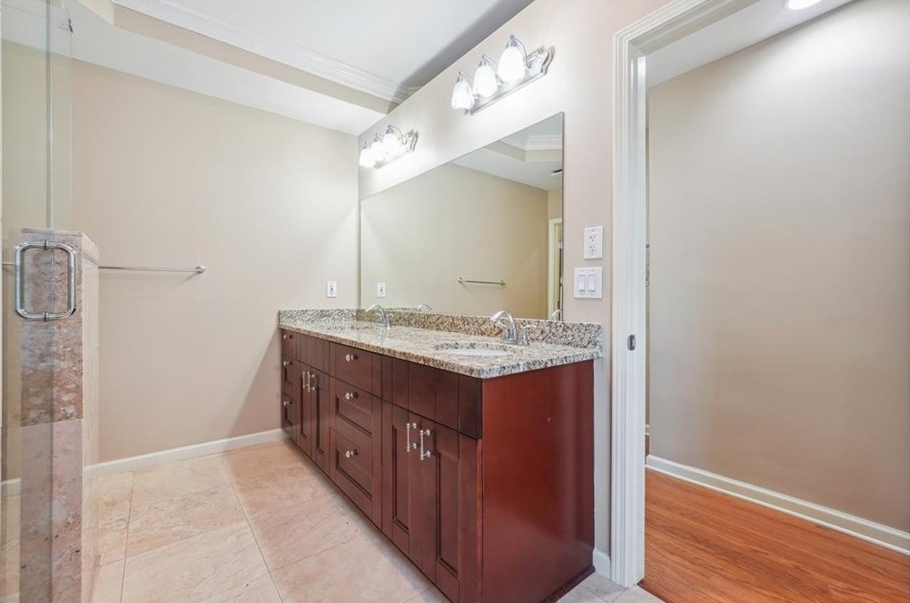 6204 Mimosa Cir, Tucker GA 30084-1945 exterior