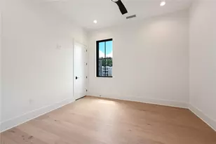 8200 Main Street S, Woodstock, GA 30188 - Photo 44