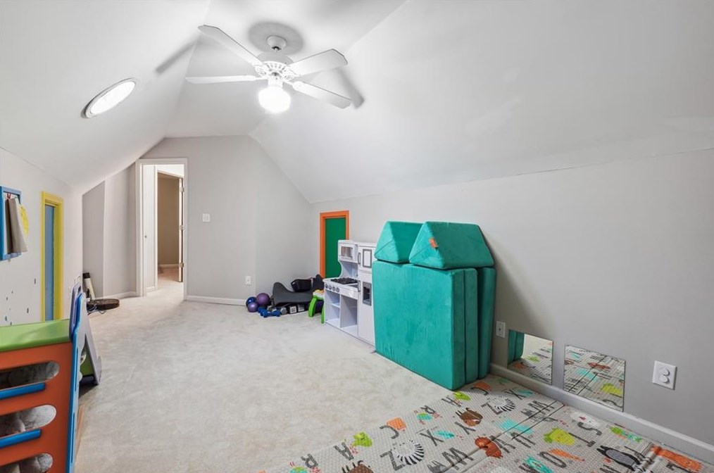 500 Fountain Oaks Way, Atlanta GA  30342-2576 exterior