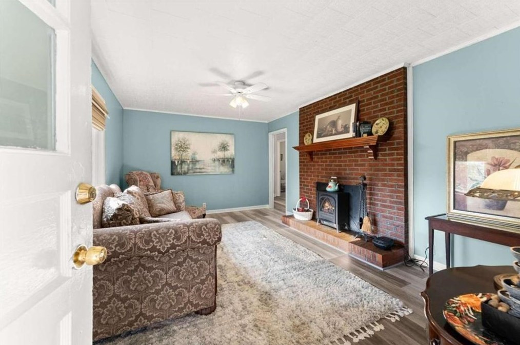 360 Ty Cobb St, Royston, GA 30662