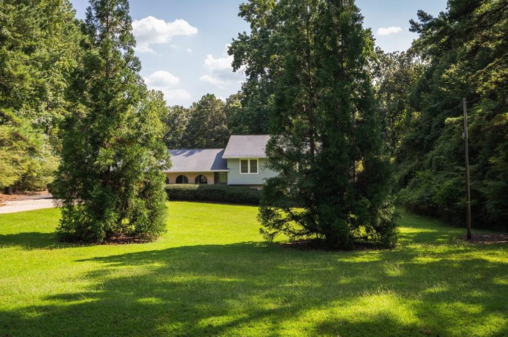 5201 Paul Cir, Conyers GA  30094-4813 exterior