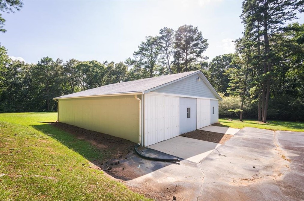 5201 Paul Cir, Conyers GA  30094-4813 exterior