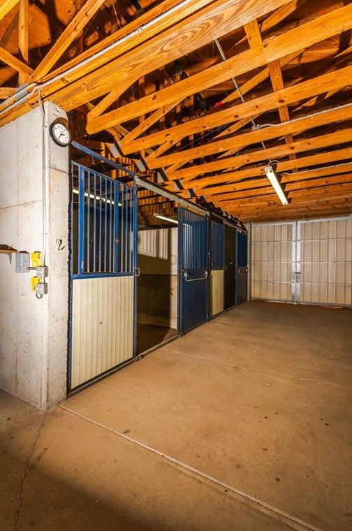 5201 Paul Cir, Conyers GA  30094-4813 exterior