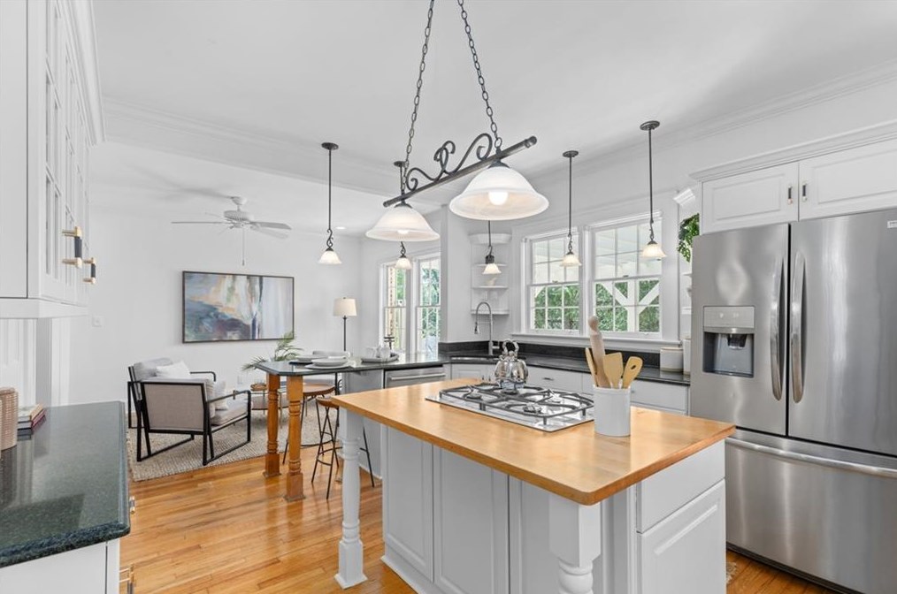 168 Pinecrest Ave, Decatur GA  30030-1933 exterior