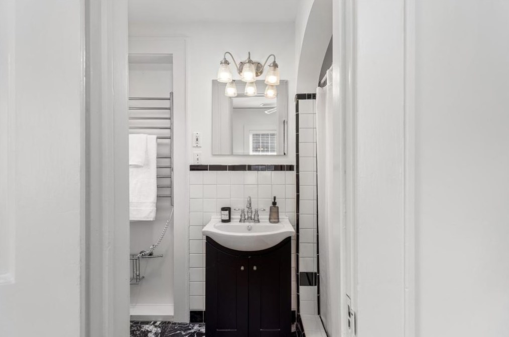 168 Pinecrest Ave, Decatur GA  30030-1933 exterior