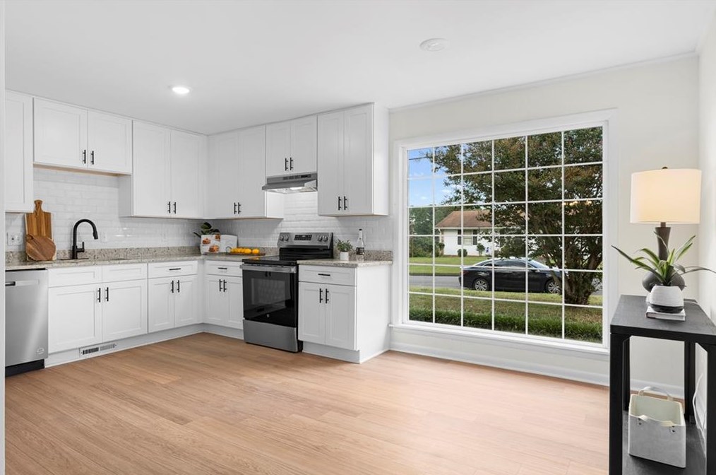 8 Berkshire Ln Ne, Rome, GA 30161