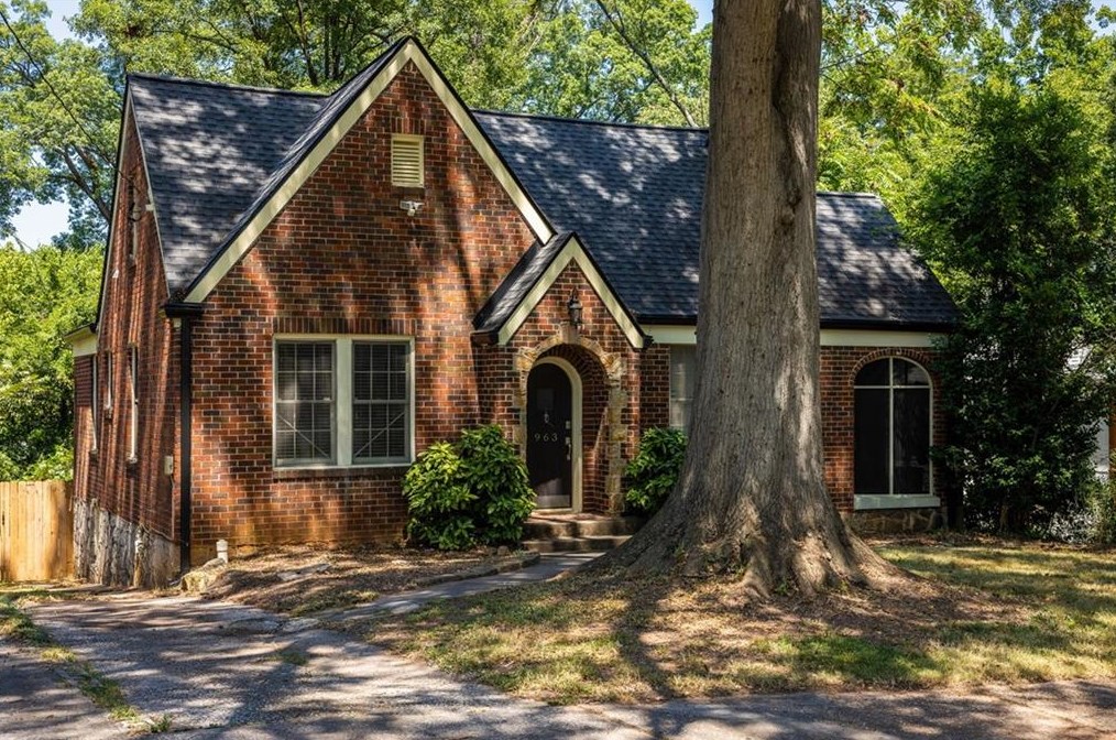 963 Victory Dr, Atlanta, GA 30310-4611