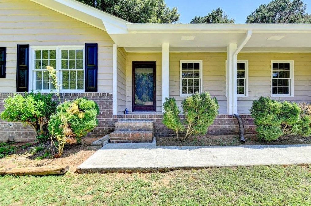 1656 Norton Estates Circle, Lithonia, GA 30078