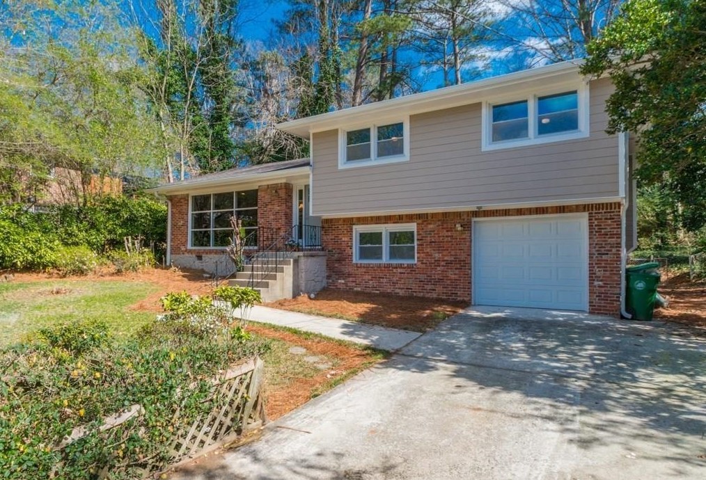 629 Willivee Dr, Decatur, GA 30033