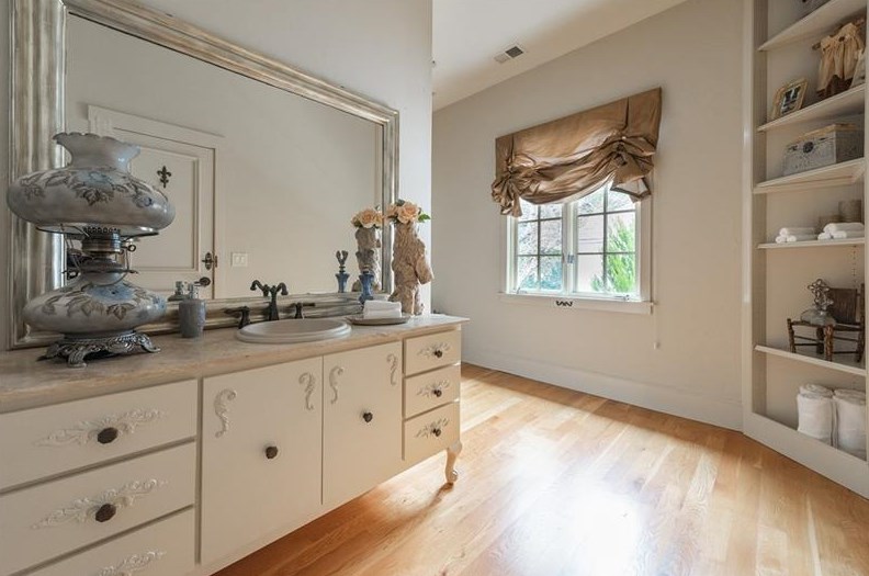 420 Peachtree Battle Ave, Atlanta GA  30305-4063 exterior