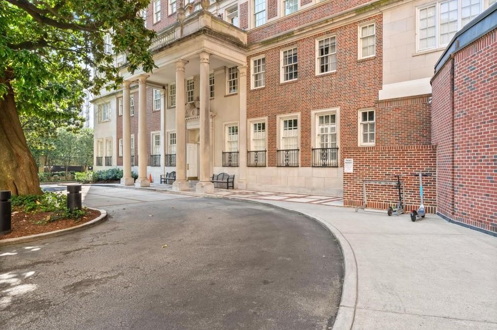 30 5th St Ne #806, Atlanta, GA 30308