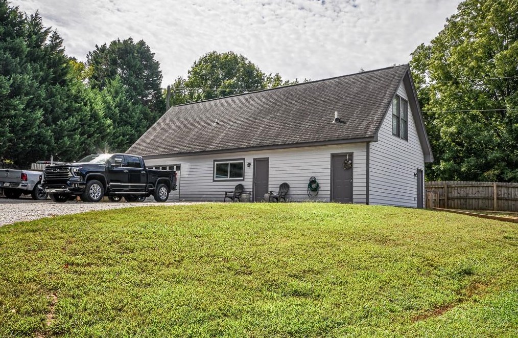1525 Collins Hill Rd, Lawrenceville, GA 30043-3614