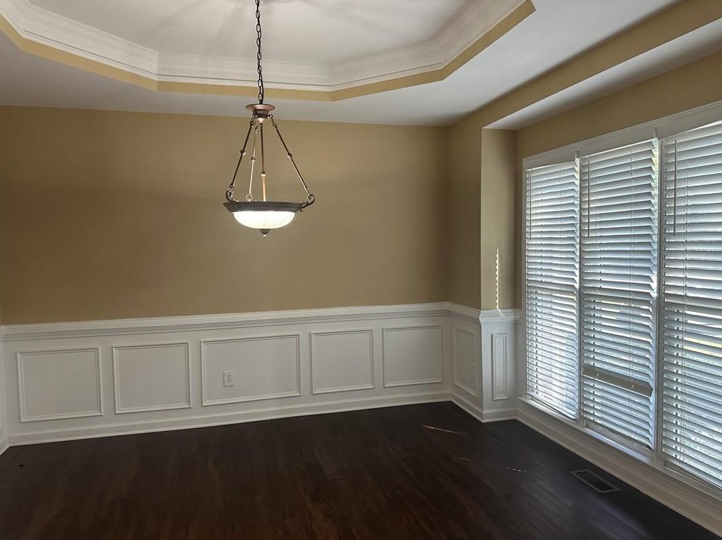 3830 Bridle Ridge Dr, Suwanee, GA 30024-1098