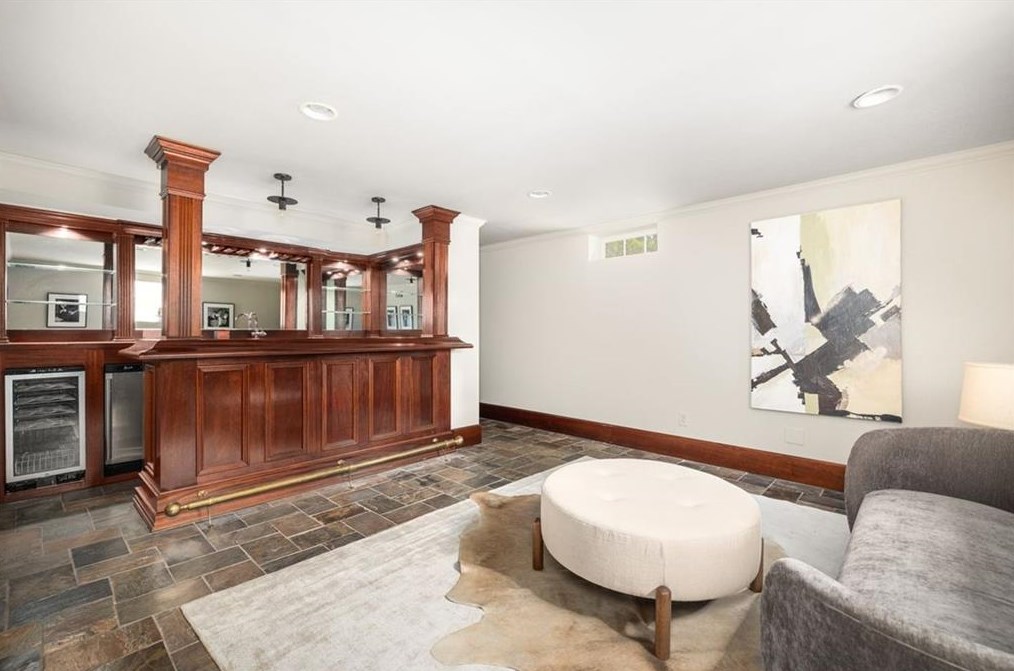 1664 Colebrook Cir, Decatur GA  30033-1425 exterior