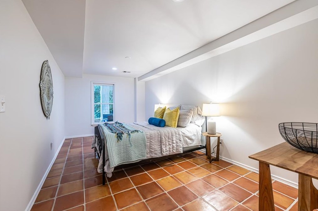 500 Drexel Ave, Decatur GA  30030-2844 exterior