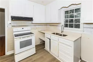 2696 Suwanee Ave, Macon, GA 31204 - Photo 12