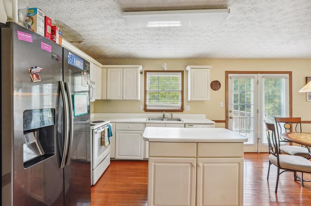 9334 Woodsboro Ct, Jonesboro, GA 30236-6263