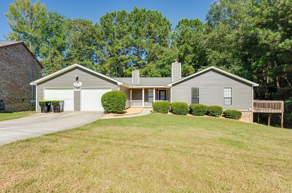 5945 Castlegate Dr, Atlanta, GA 30349-6900