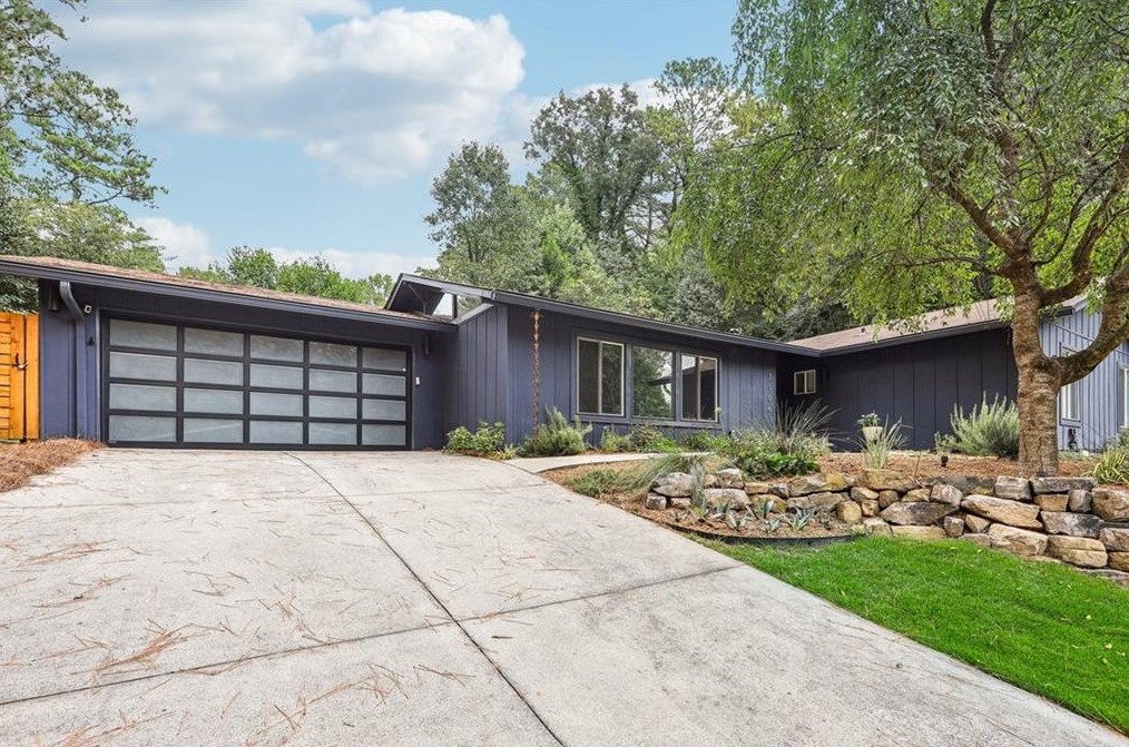 3506 Summitridge Dr, Atlanta, GA 30340-4116
