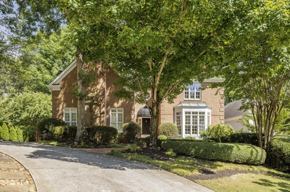 5369 Brooke Farm Dr, Atlanta, GA 30338