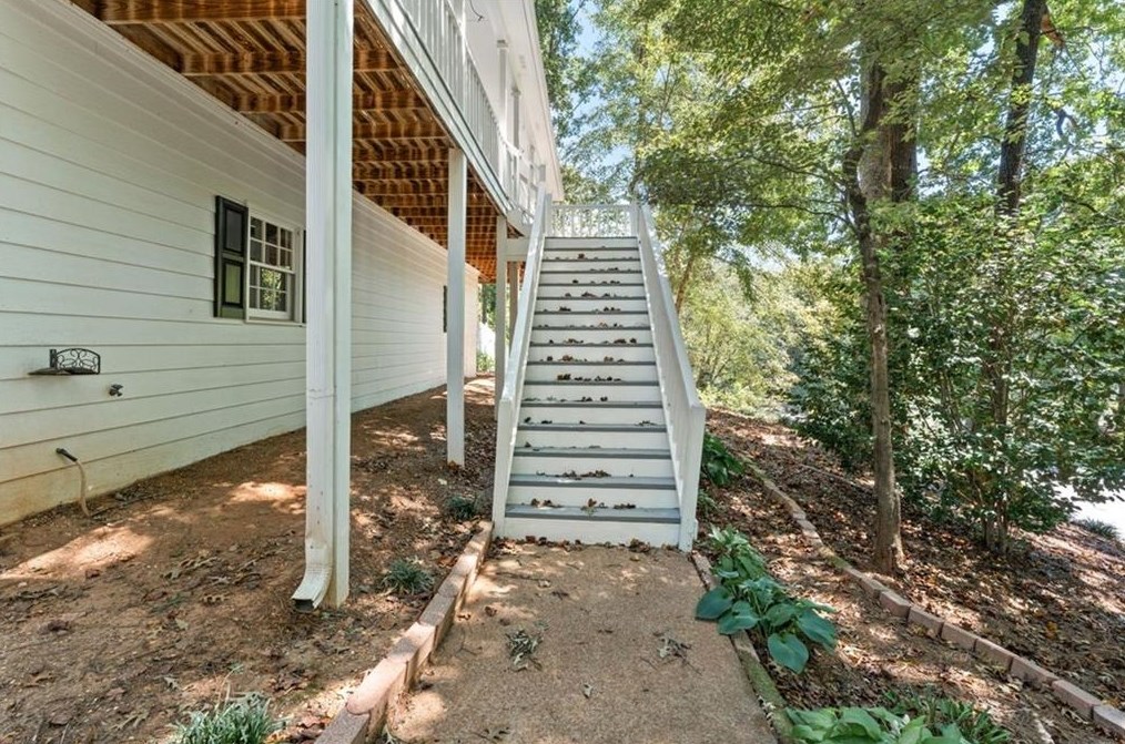 2780 Still Lake Dr, Acworth, GA 30102-1183
