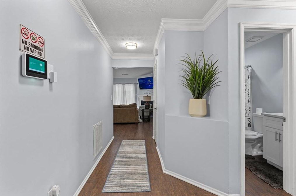 1541 Clifton Downs Dr, Atlanta, GA 30316-4056