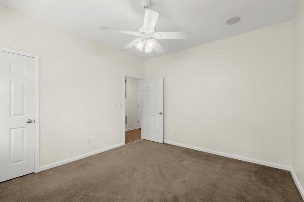 1304 Thornborough Dr, Alpharetta GA 30004-0522 exterior