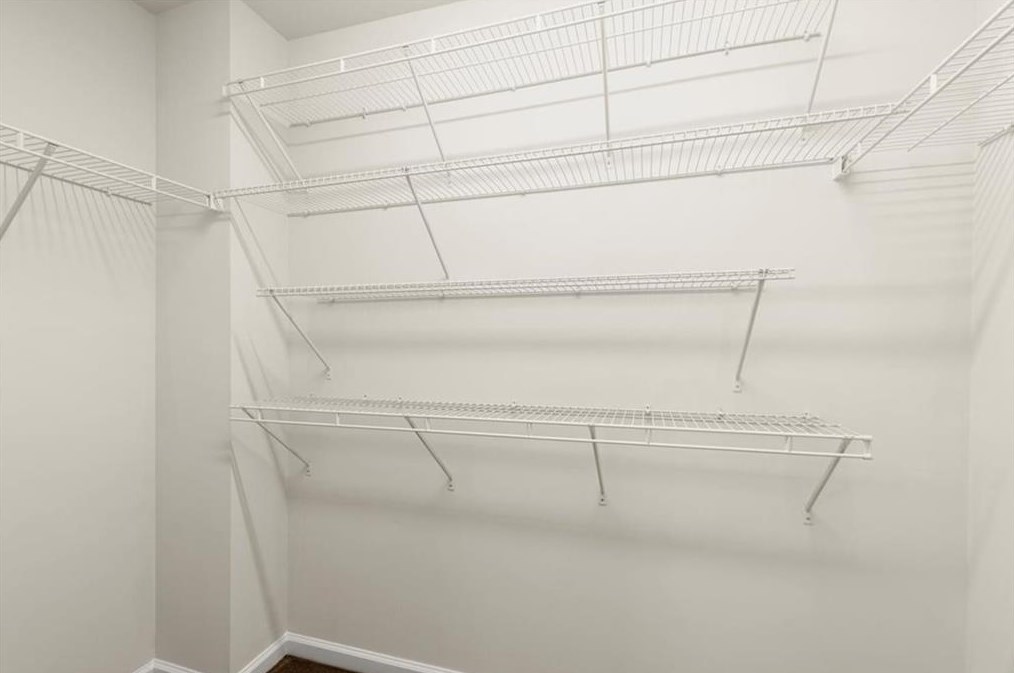 1304 Thornborough Dr, Alpharetta GA 30004-0522 exterior