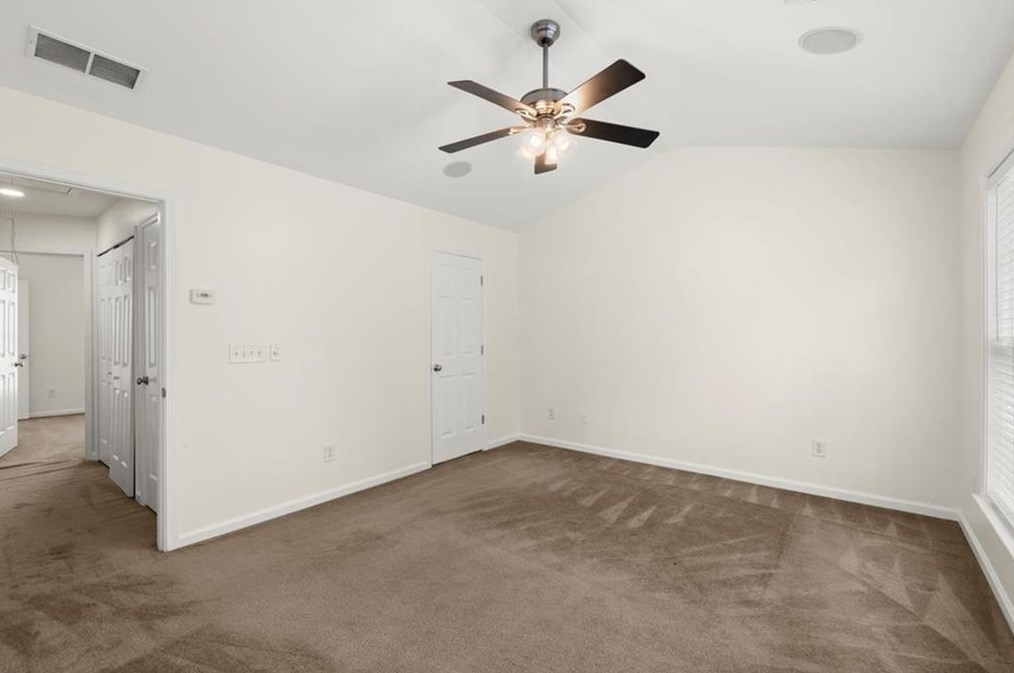 1304 Thornborough Dr, Alpharetta GA 30004-0522 exterior