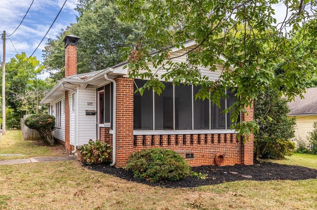 1749 Dorsey Ave, Atlanta, GA 30344