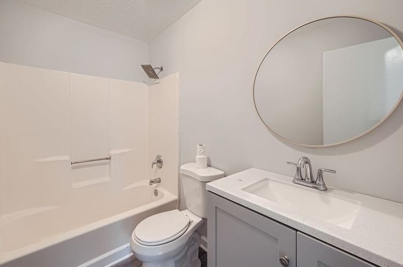 5507 Hwy 155, Stockbridge GA  30281-1832 exterior