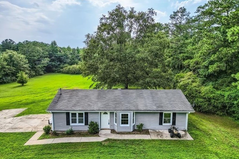 5507 Hwy 155, Stockbridge GA  30281-1832 exterior