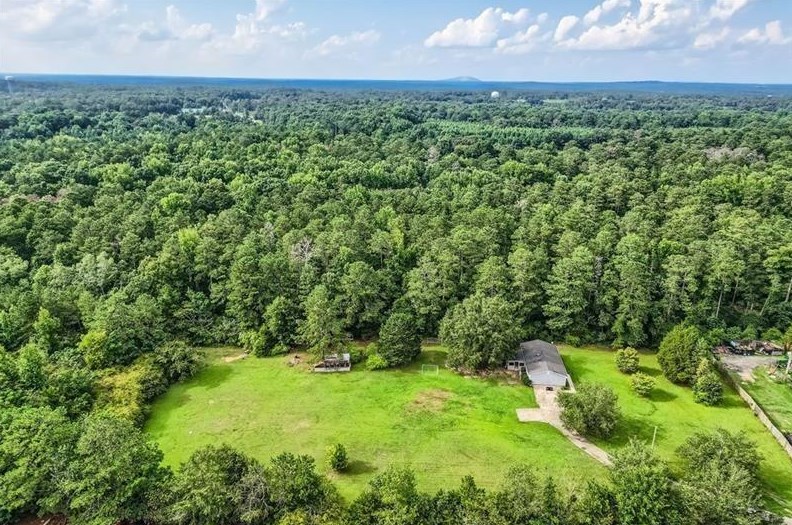 5507 Hwy 155, Stockbridge GA  30281-1832 exterior