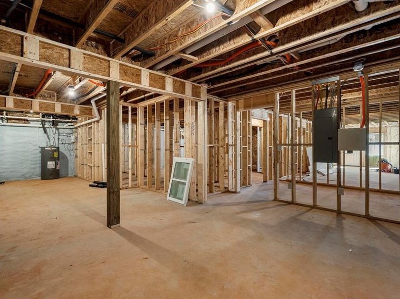 1909 Browns Mill Rd, Atlanta GA  30315-6655 exterior