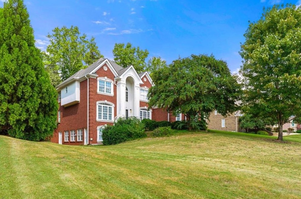 317 Young James Cir, Stockbridge, GA 30281-1470