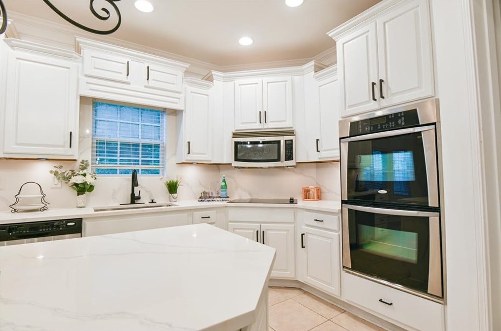 361 Young James Cir, Stockbridge GA  30281-1470 exterior