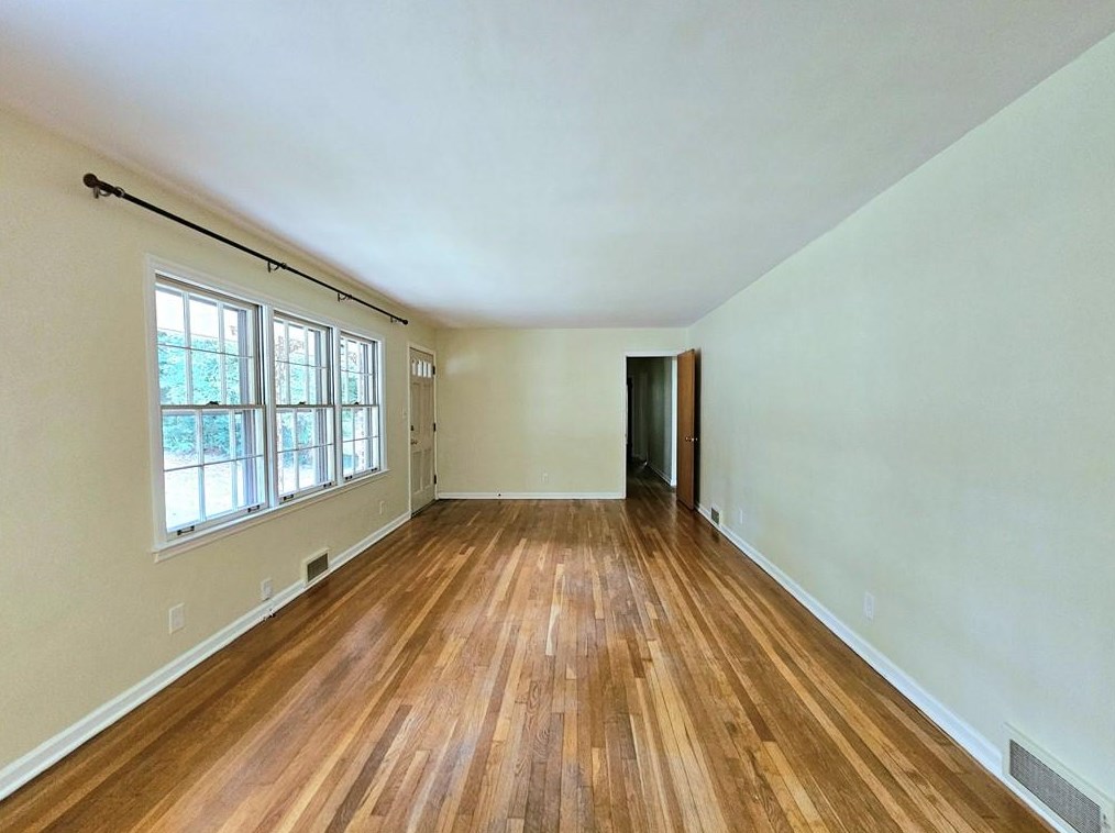 4227 Briarcliff Rd, Atlanta GA  30345-2033 exterior
