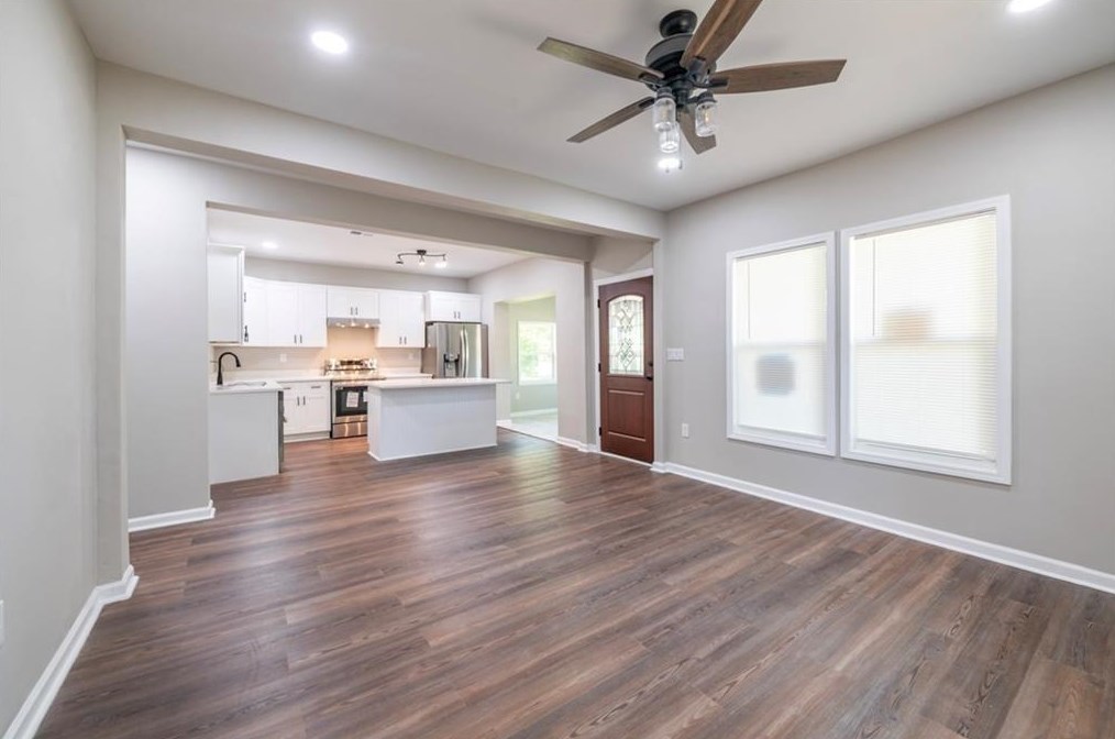 557 Chappell Rd Nw, Atlanta, GA 30318