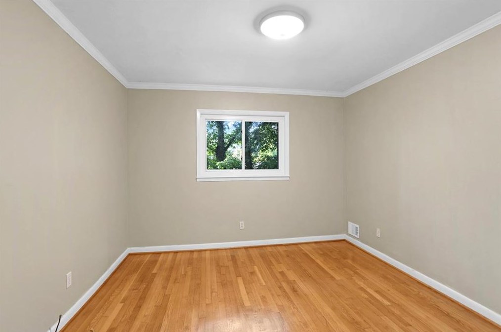 1749 Holly Ln, Atlanta GA  30329-3518 exterior